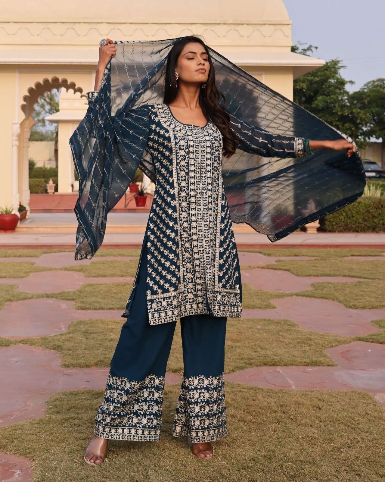 NOOR HIT VOL-4 GEORGETTE WITH EMBROIDERY WORK wholesale readymade suit