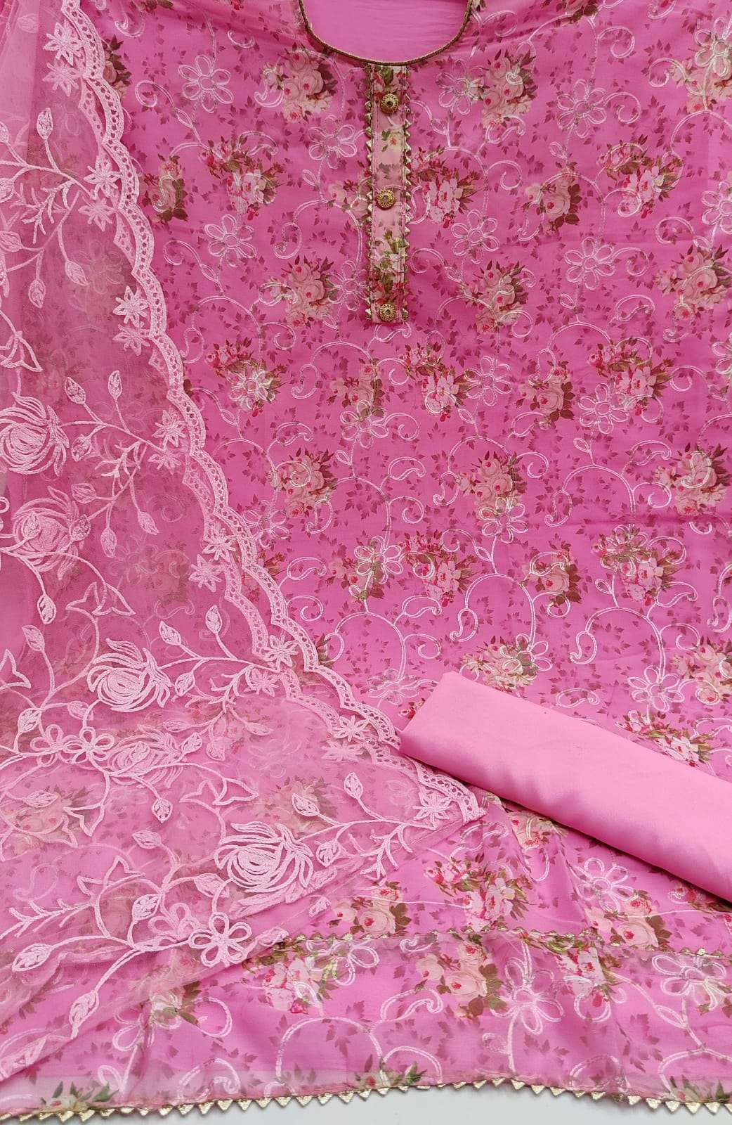 BT-07 DESIGNER GEORGETTE NON CATALOG SUITS .