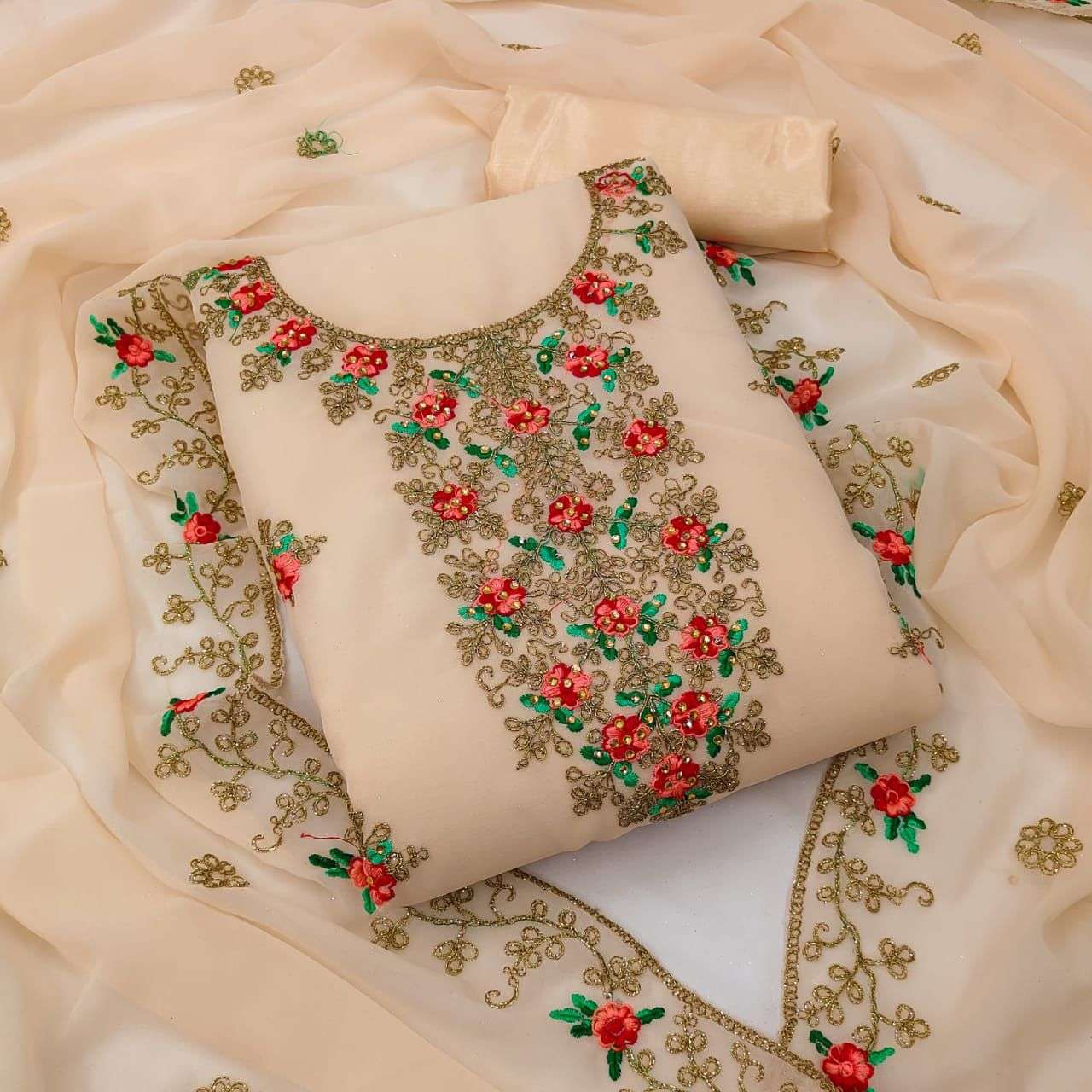 BT-07 DESIGNER JORJAT MULTI WORK NON CATALOG SUIT WITH SANTOON INNER