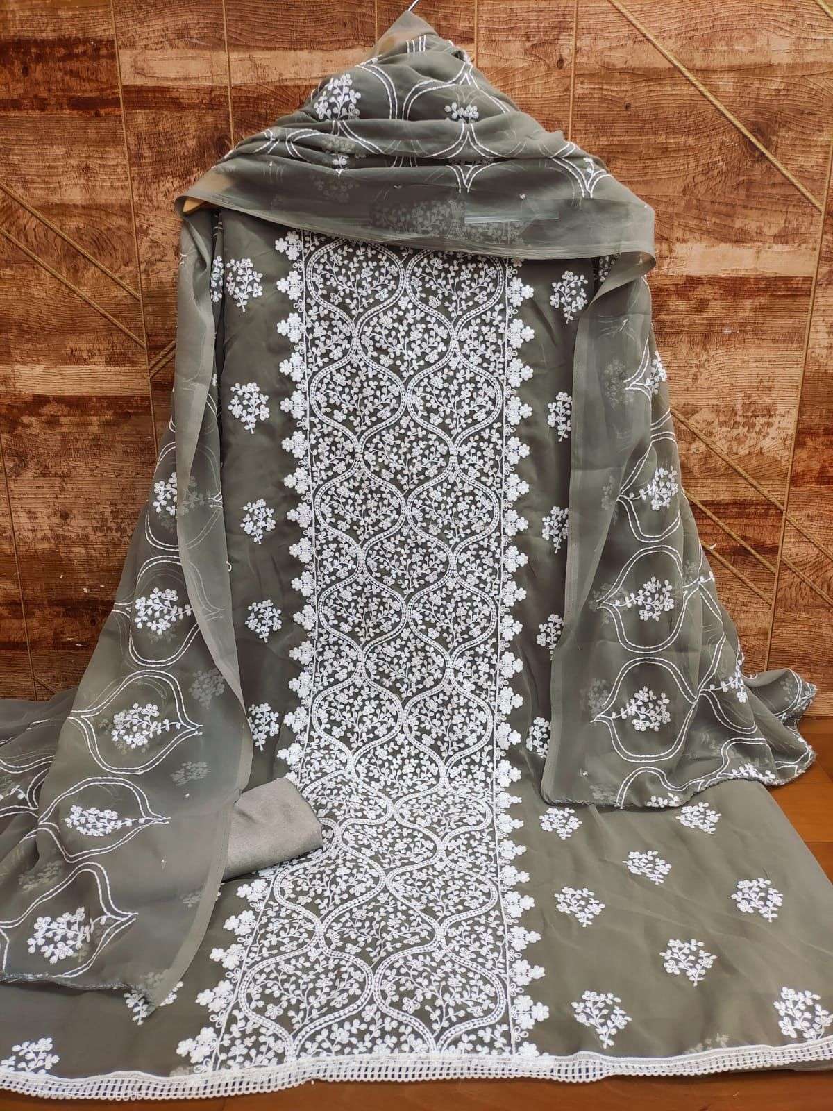 BT-07 DESIGNER GEORGETTE NON CATALOG SUIT S