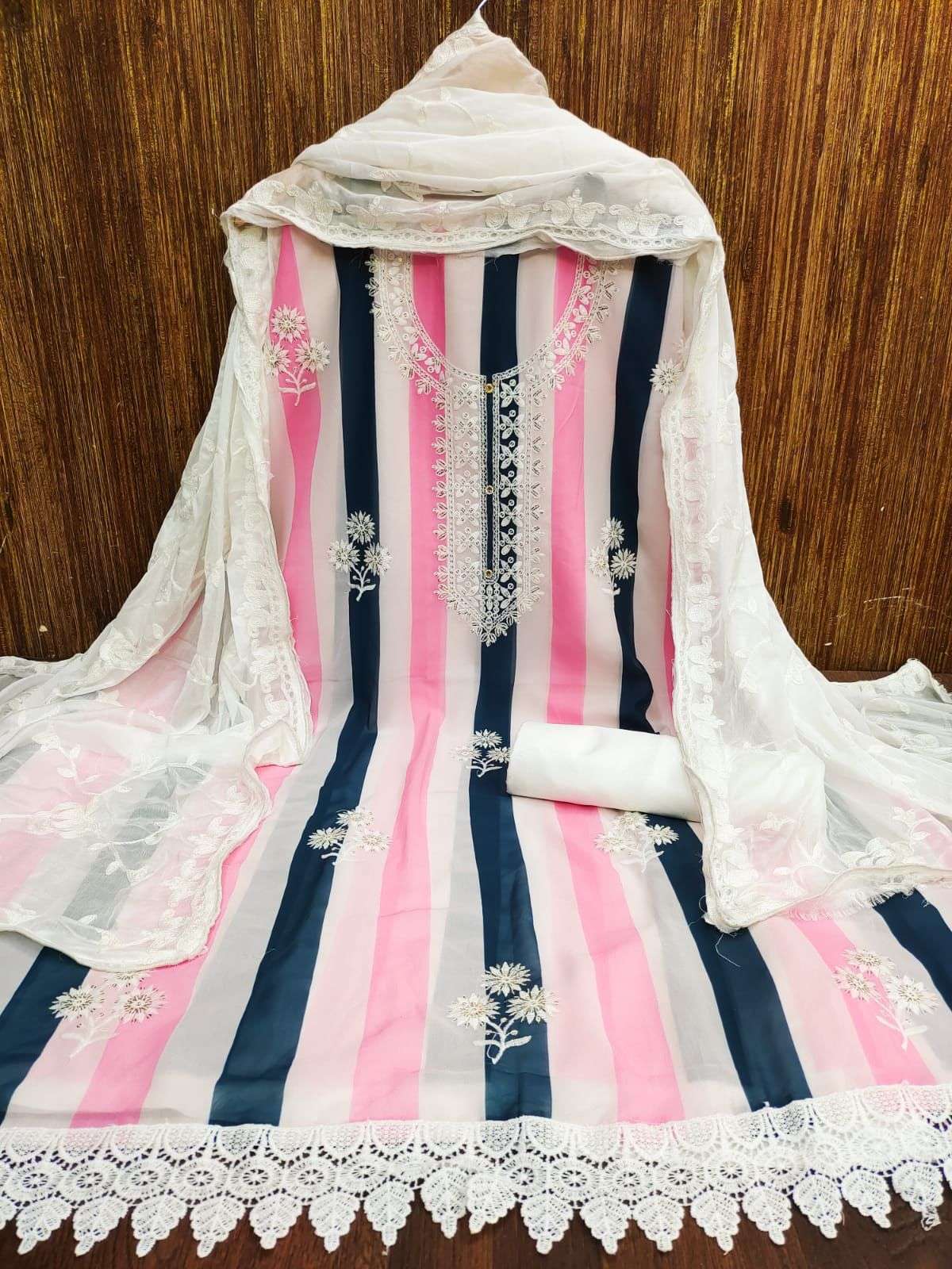 bt-17 faux georgette non catalog digital print dress