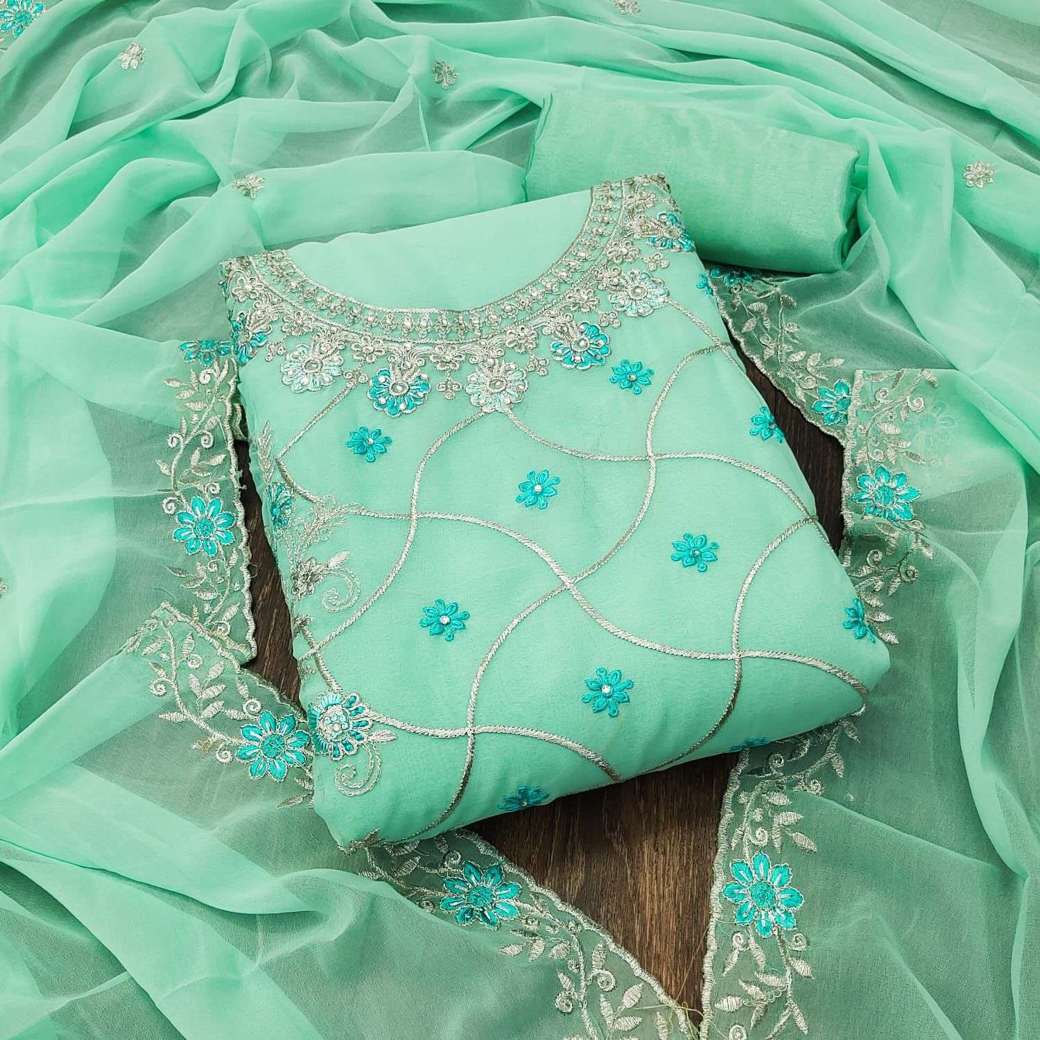 BT DESIGNER GEORGETTE WITH HEAVY ZARI WORK NON CATALOG SUIT 