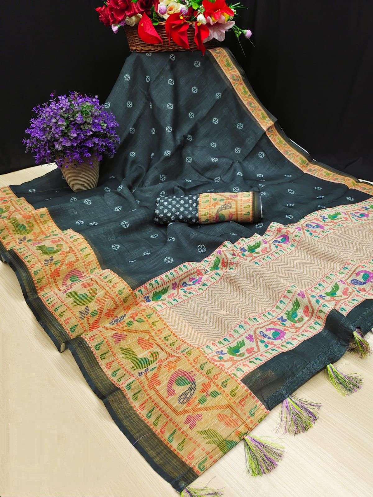 linen sarees with solid HD color print