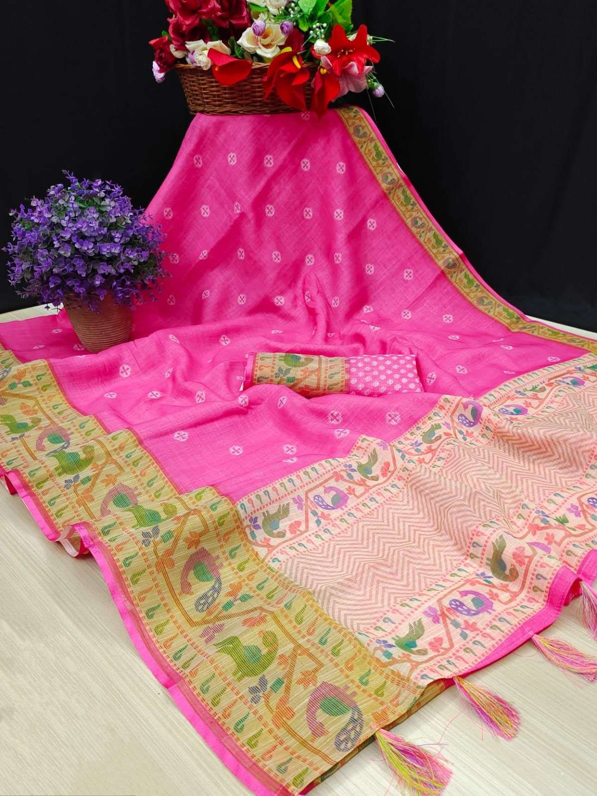 linen sarees with solid HD color print