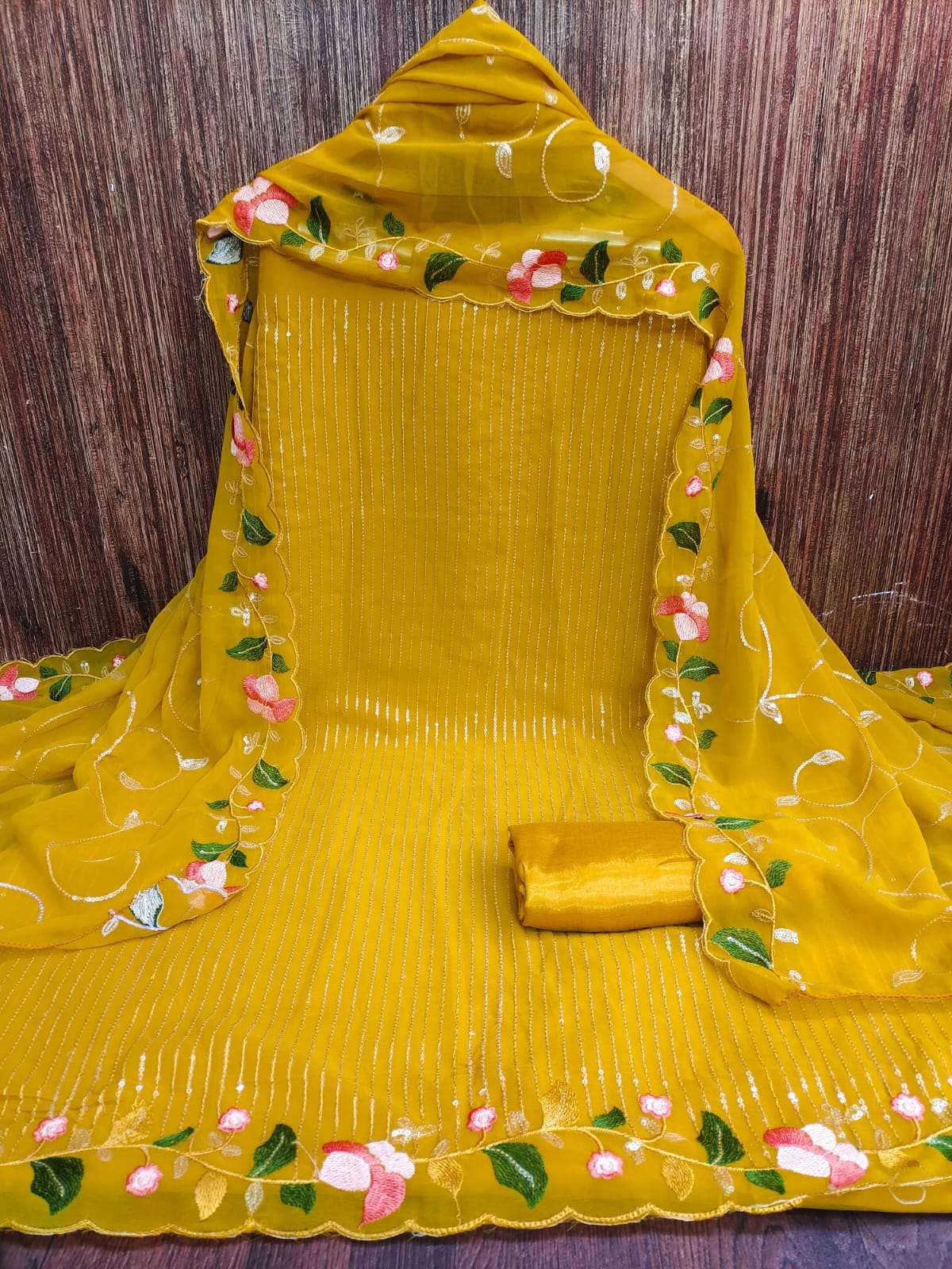 bt-07 jorjat sequence non catalog multi work suit 