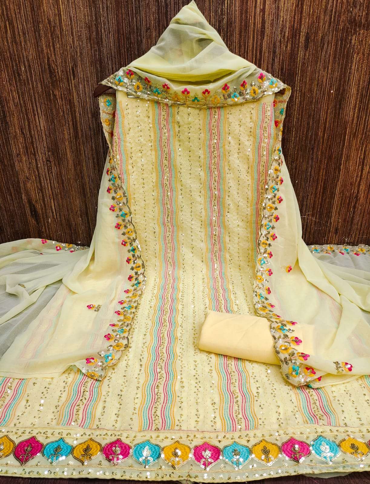 bt-07 designer jorjat sequence non catalog suit 