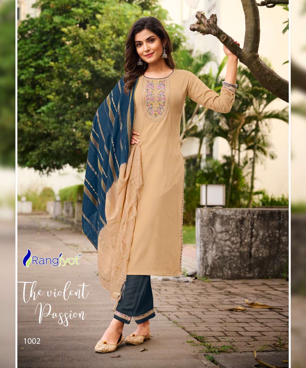 Dobby Rayon suit With Stylist Neck Embroidery Work