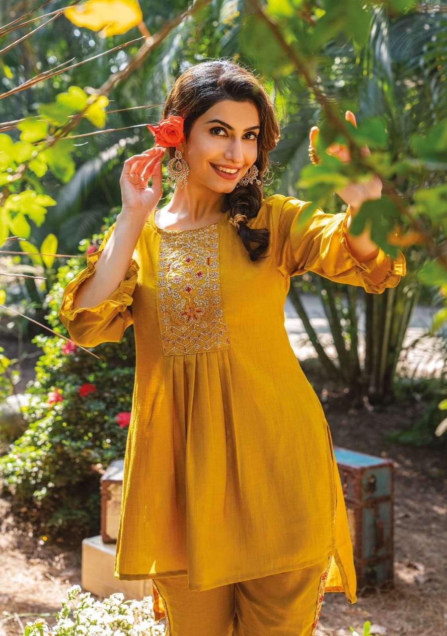 wanna naira cord set series 101-106 heavy chinon silk kurti pant 