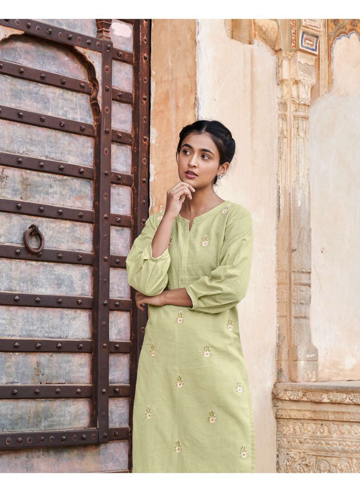 four buttons colors 15 series 3231-3238 pure cotton linen kurti