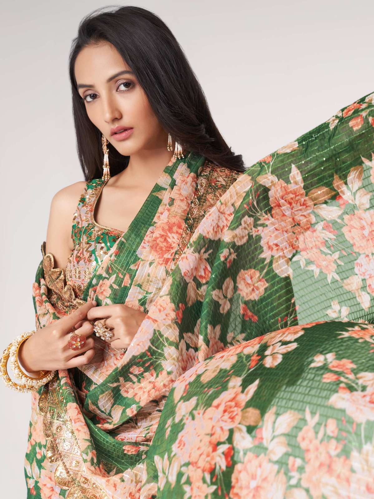 pr 1105 fancy floral print green color organza single saree