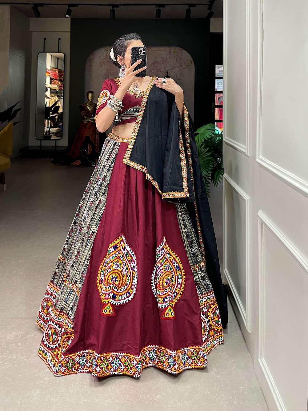 Adorning finely Pure Cotton gamthi work and mirror work chaniya choli 
