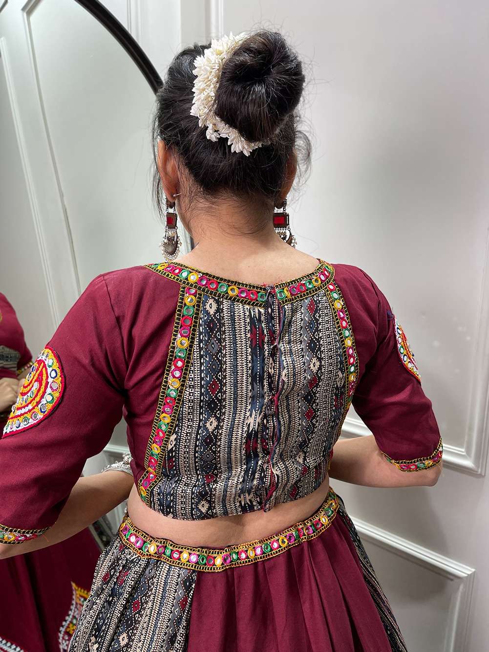 Adorning finely Pure Cotton gamthi work and mirror work chaniya choli 