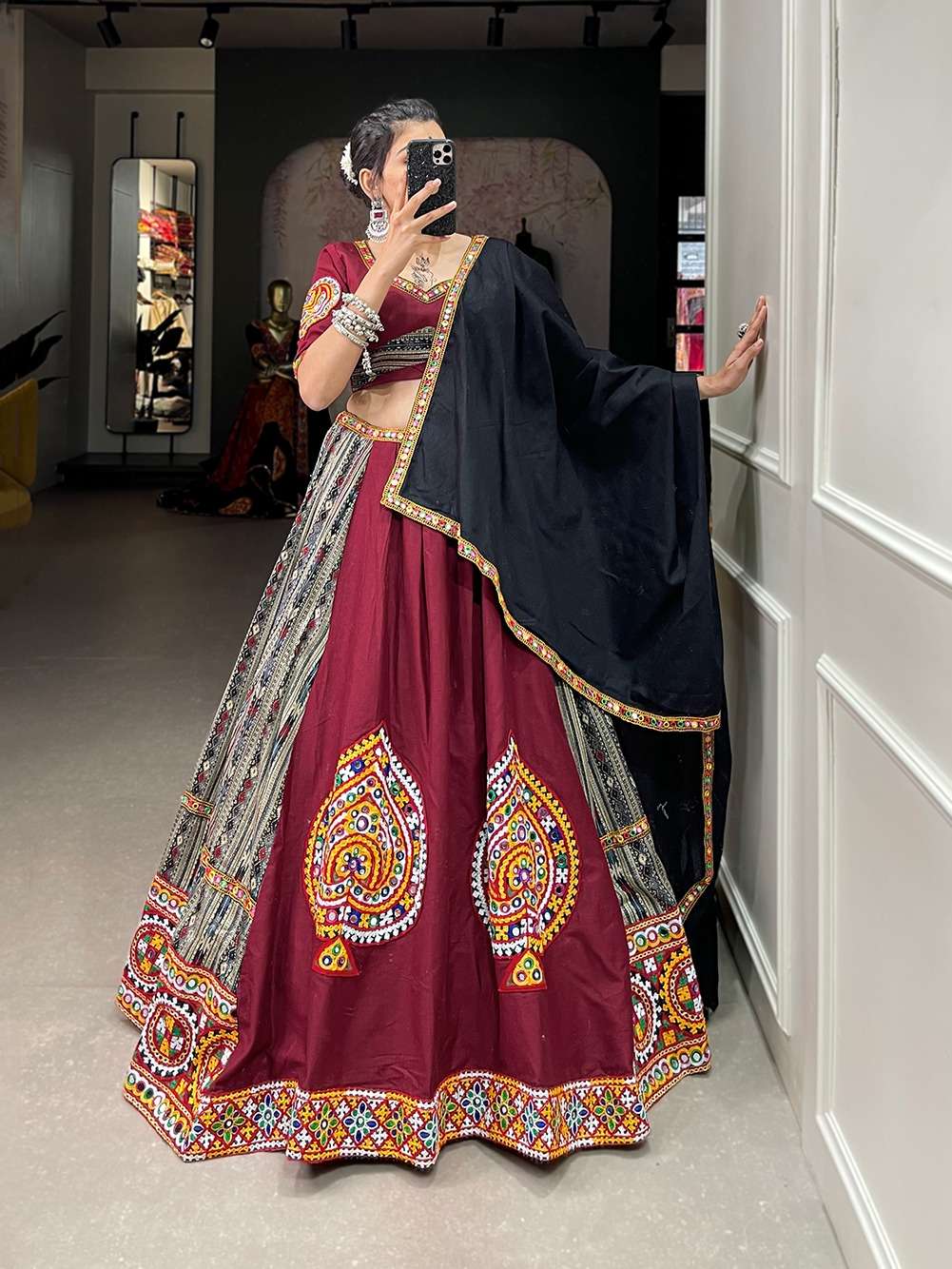 Adorning finely Pure Cotton gamthi work and mirror work chaniya choli 