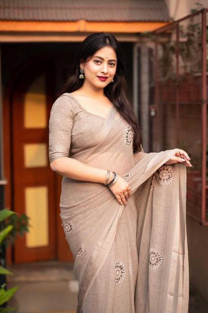pr kc 4006 pretty look georgette light dusty color printed saree 