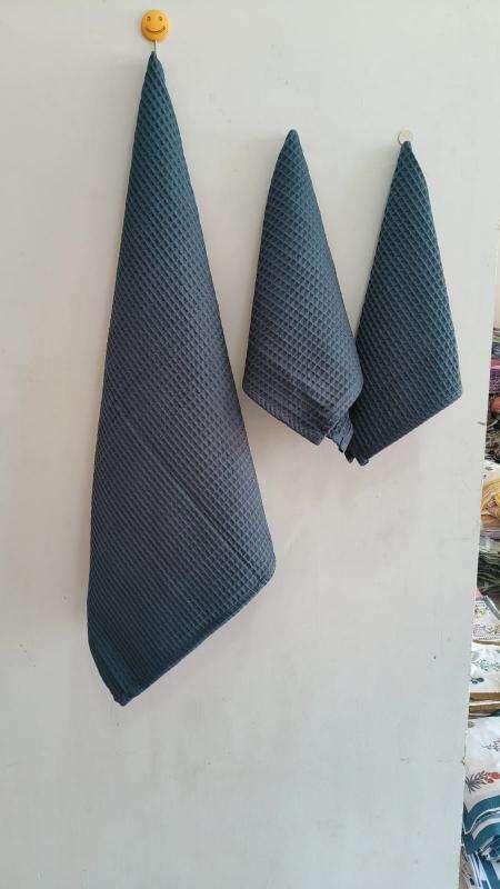 pr plain solid color fancy towel 3pcs set perfect for gifting purpose 