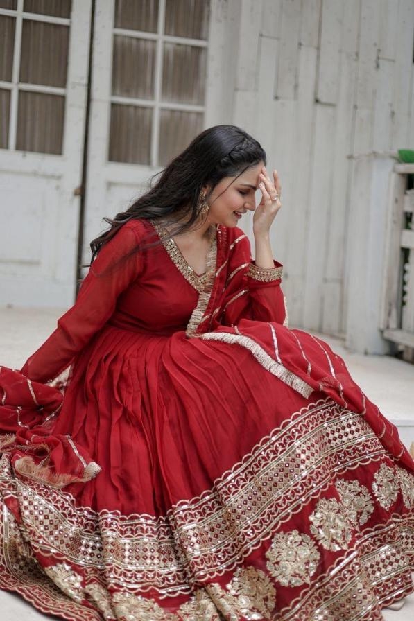 lw 9150 colors traditional faux blooming fully stitch gown with dupatta