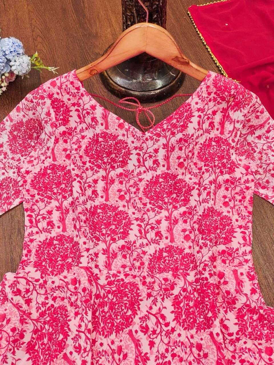 X-Lady launching flower print Grorgett with mirror work dupatta with lace