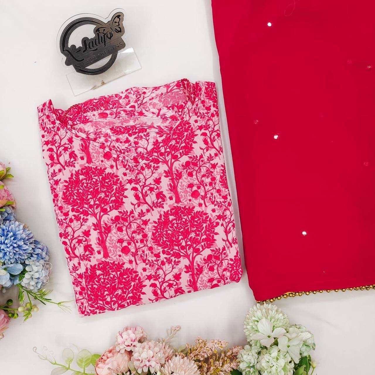 X-Lady launching flower print Grorgett with mirror work dupatta with lace