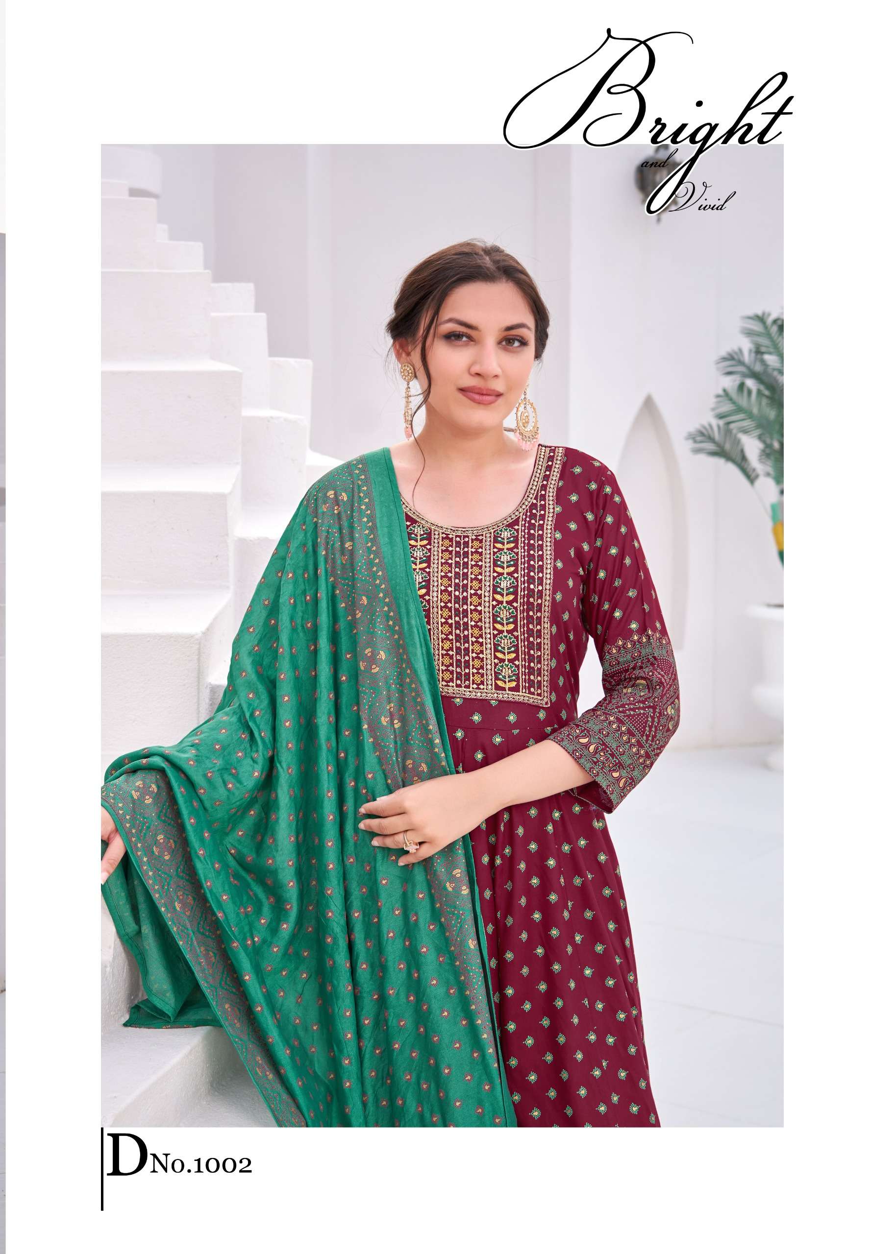 btm 65 14 KG RAYON WITH COLOR FOIL WITH HEAVY EMBROIDERY wholesale suit 