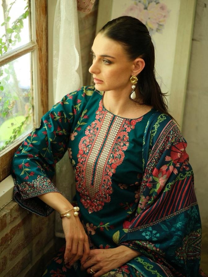 nisanka hermitage mughal series 01 to 06 lawn cotton pakistani daily wear salwar kameez in wholesale surat