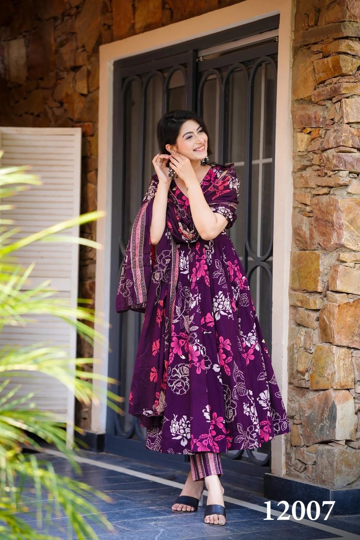 pr clora vol 12 series 12001 to 12007 readymade muslin beautiful printed plus size gown in wholesale surat