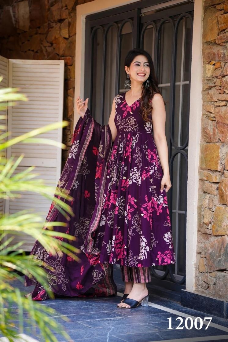 pr clora vol 12 series 12001 to 12007 readymade muslin beautiful printed plus size gown in wholesale surat