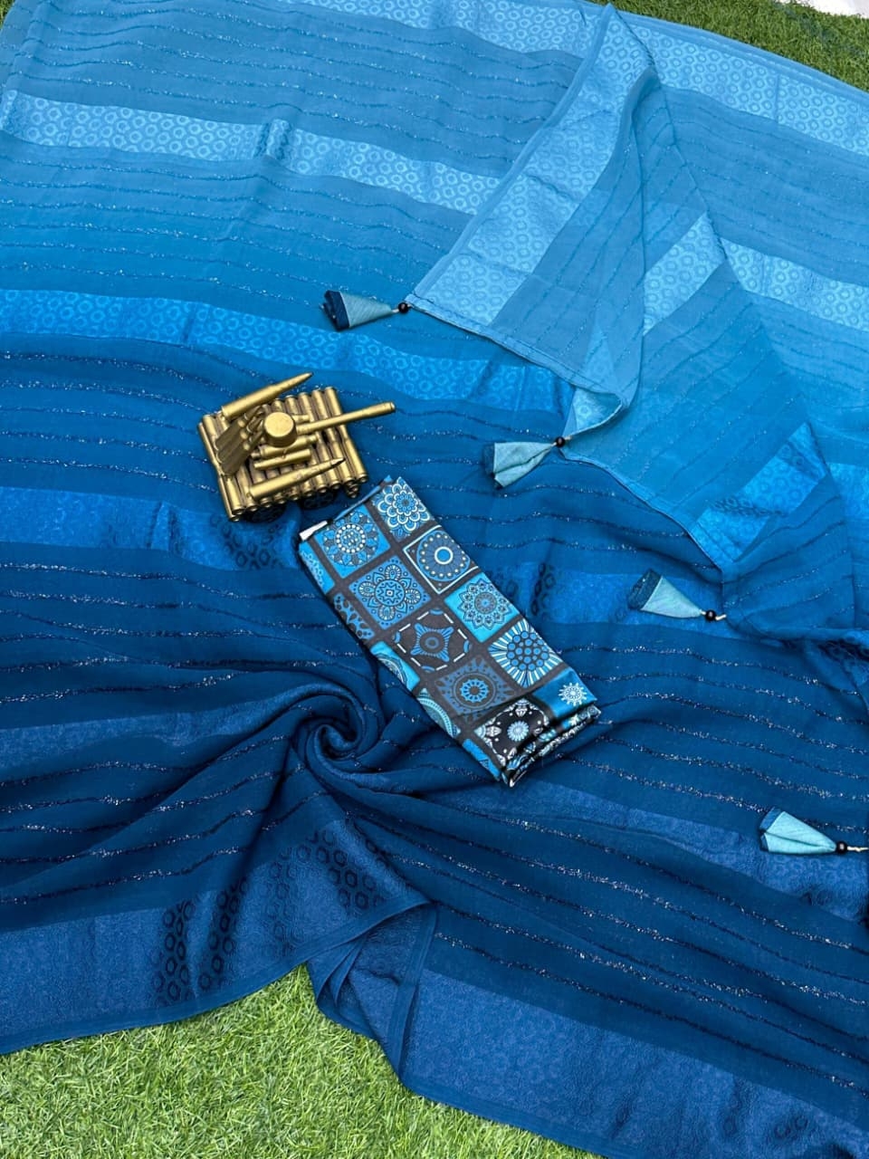 BT-56 Surprise Georgette furr Shaded color pattern in saree in wholesale surat